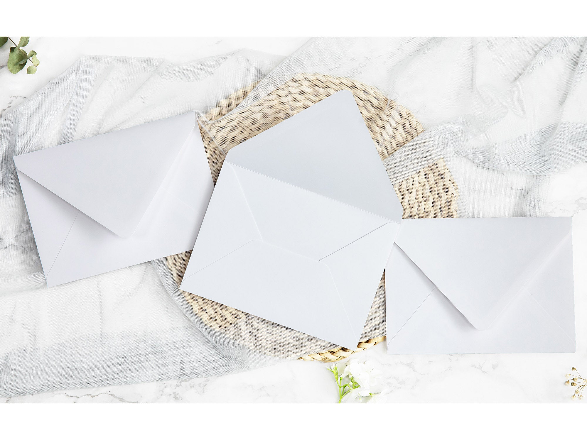 PONATIA 50 Pieces White Euro Flap Envelopes for  Wedding Invitation Card