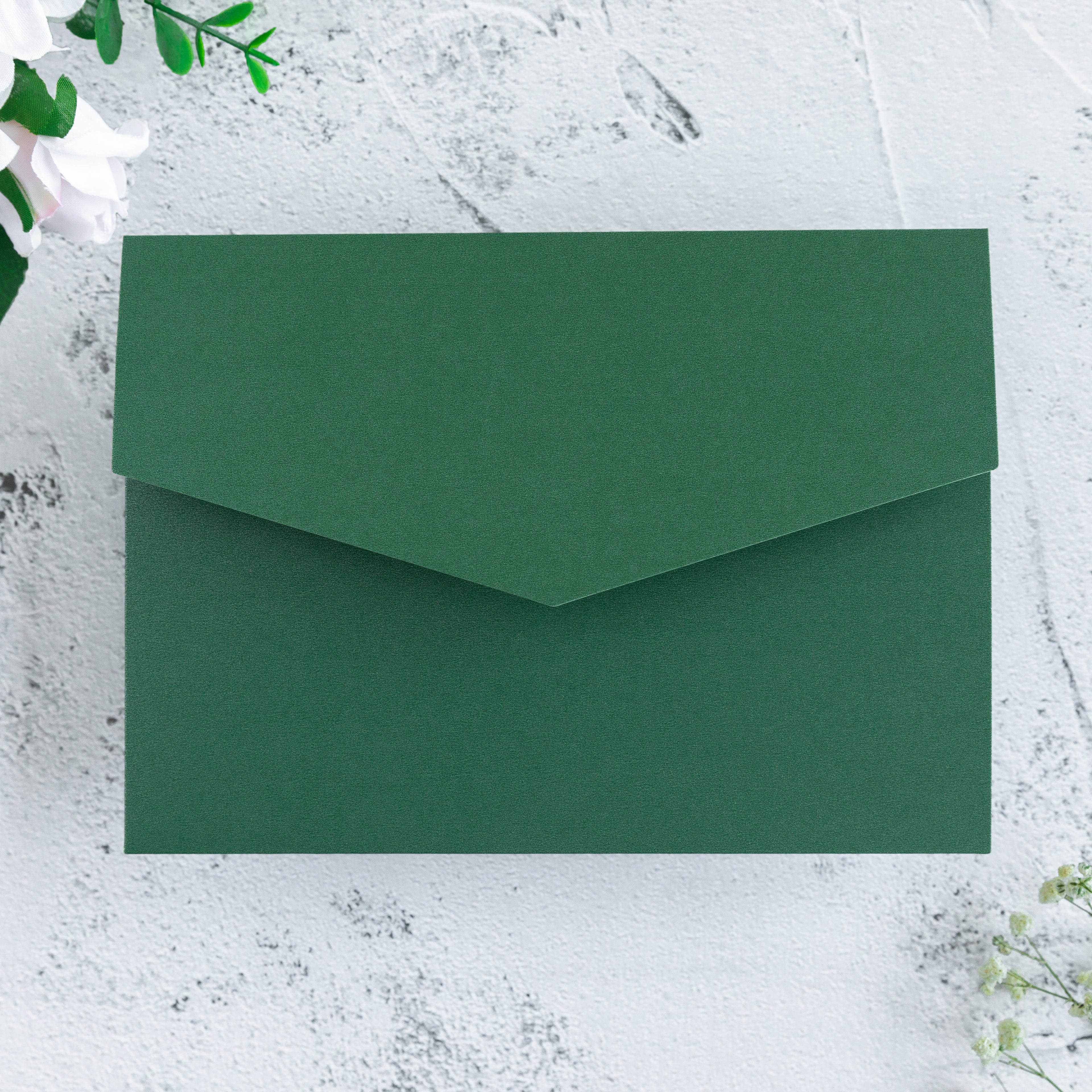 PONATIA 20 PCS Emerald Green Tri-fold Wedding Invitation Pockets for 5x7 Wedding Cards
