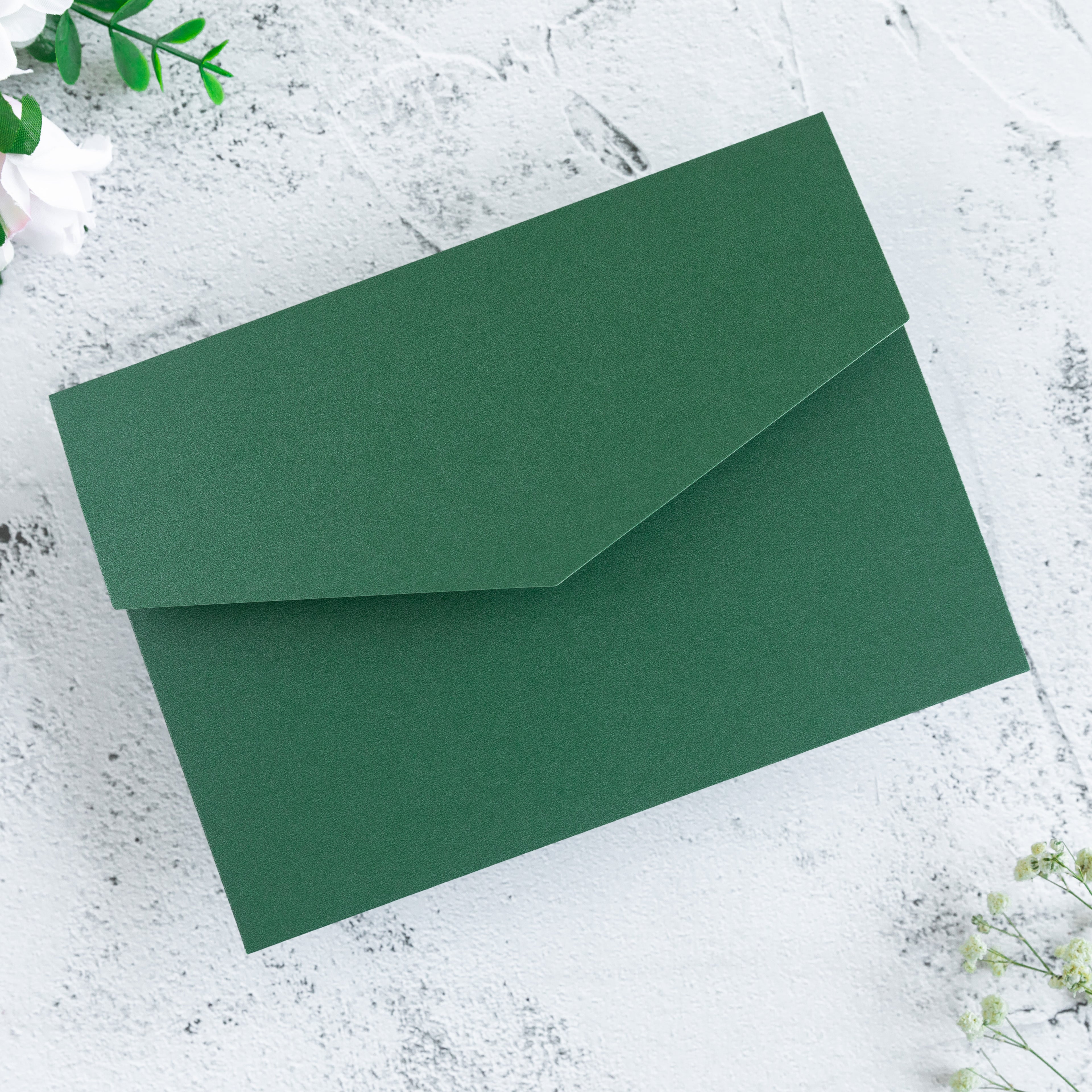 PONATIA 20 PCS Emerald Green Tri-fold Wedding Invitation Pockets for 5x7 Wedding Cards