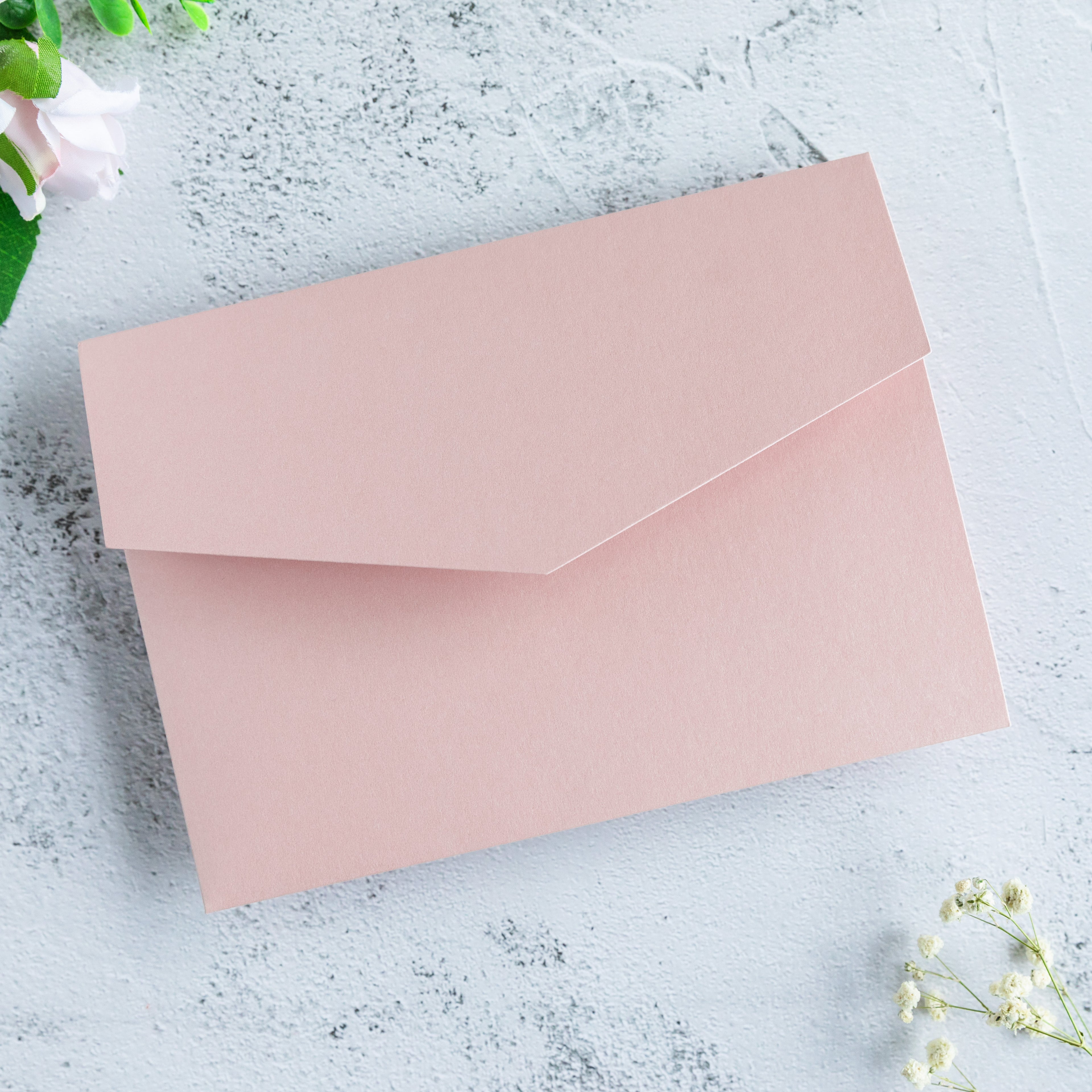 PONATIA 20 PCS Blush Pink Tri-fold Wedding Invitation Pockets for 5x7 Wedding Cards