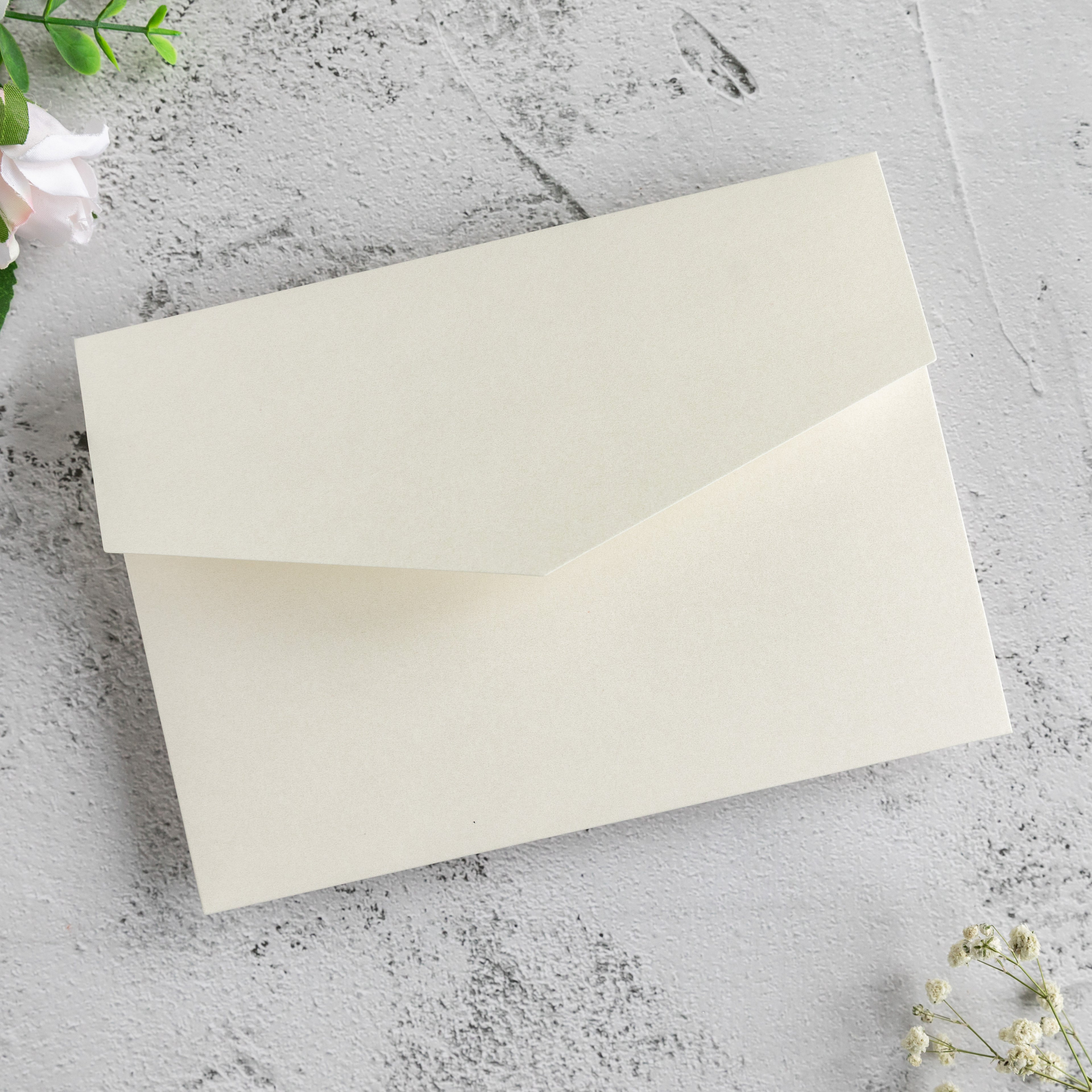 PONATIA 20 PCS Ivory Tri-fold Wedding Invitation Pockets for 5x7 Wedding Cards