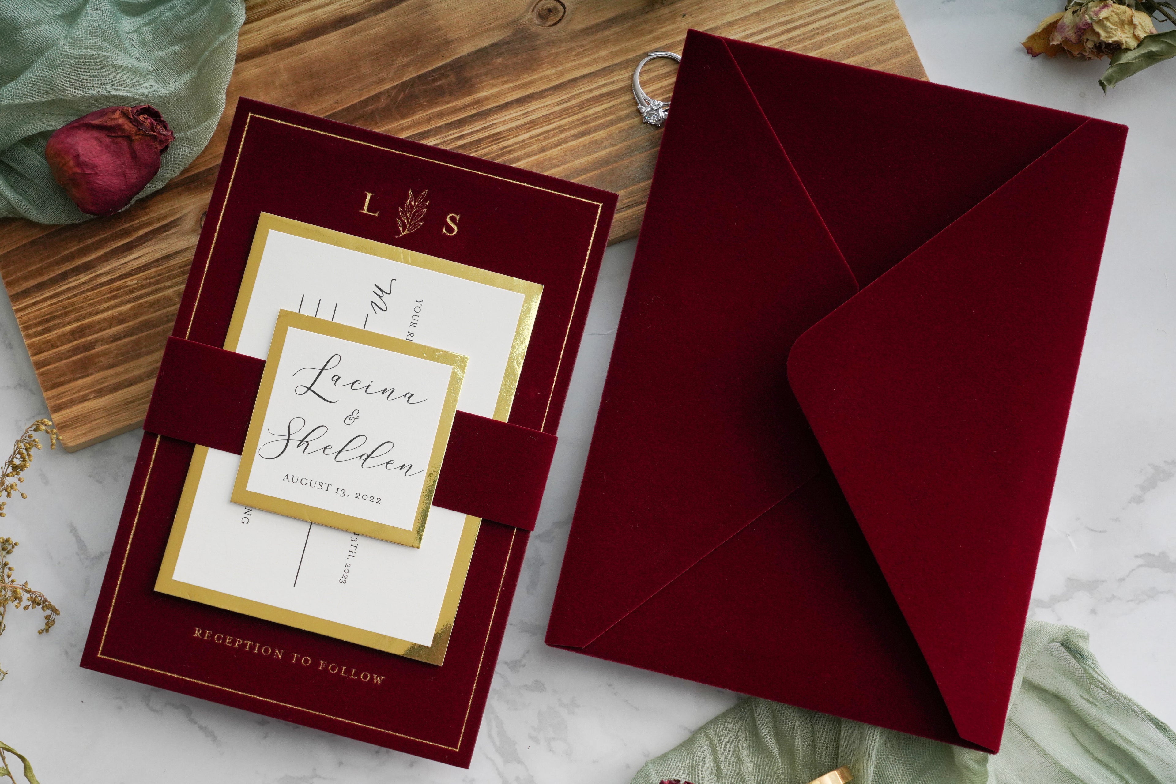 PONATIA  Burgundy Gold Foil Print Velvet Wedding Invitation Cards with Envelopes