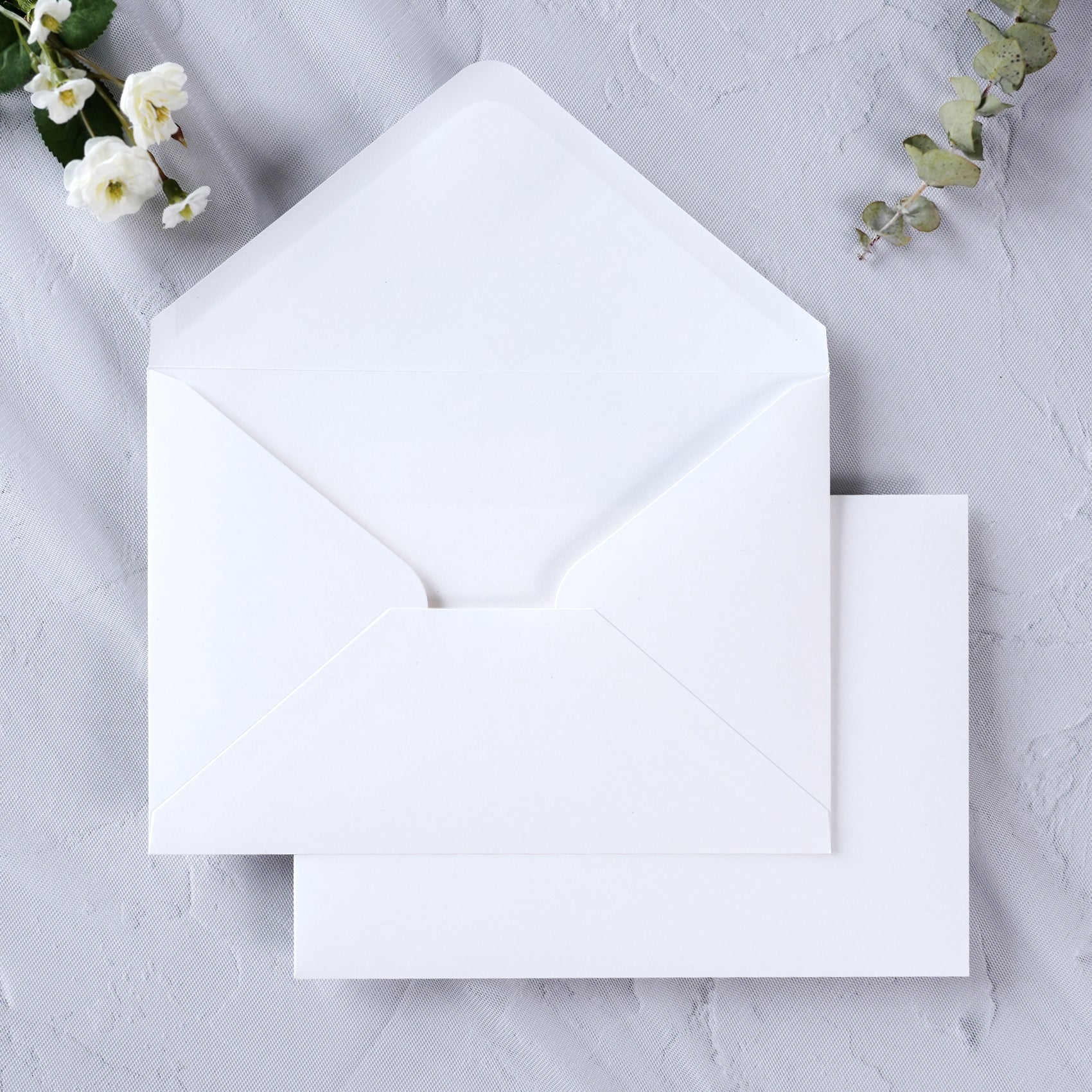 PONATIA 50 Pcs A7 White Envelopes for 5x7 Weddings Invitation Cards
