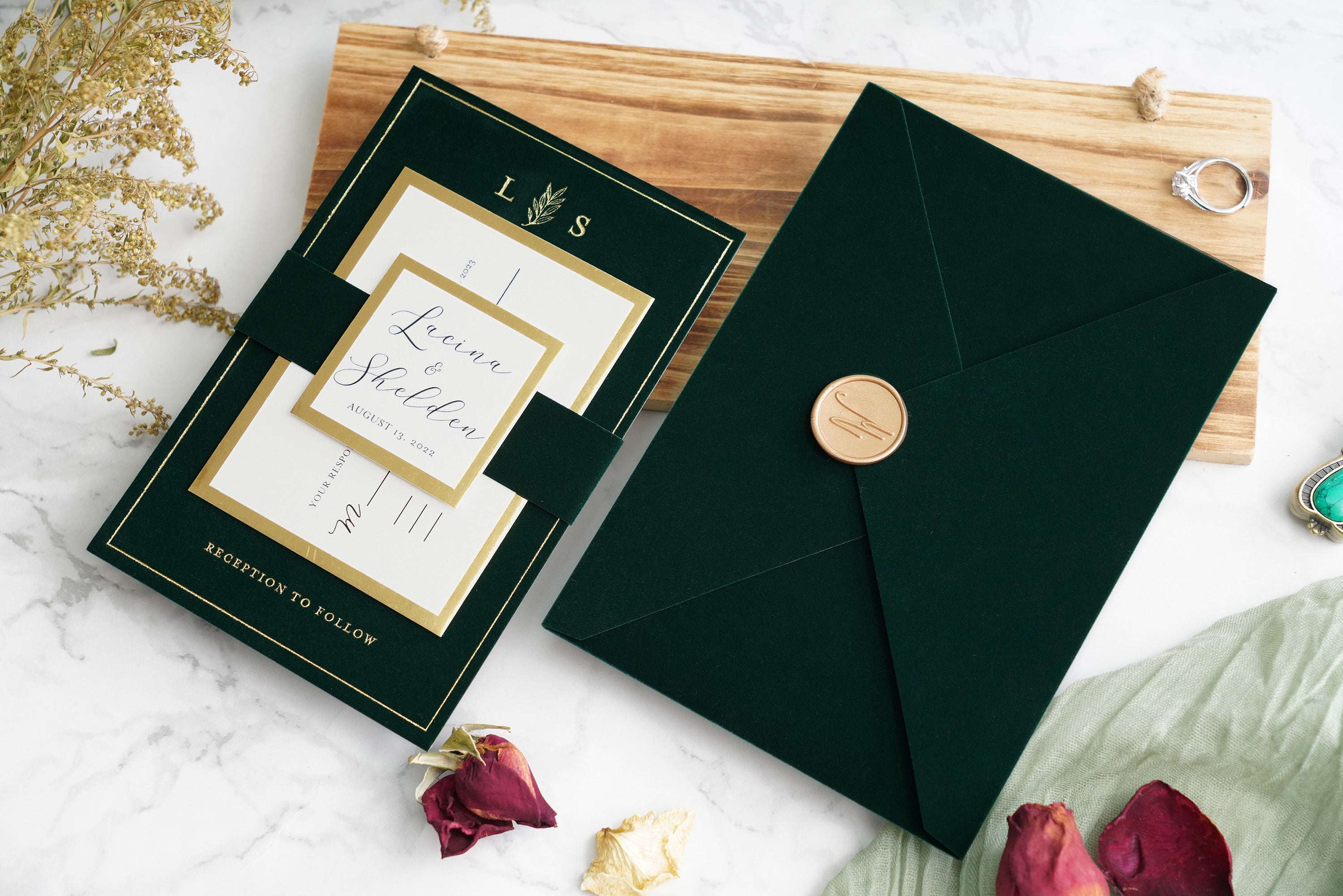 PONATIA  Emerald Green Gold Foil Print Velvet Wedding Invitation Cards with Envelopes