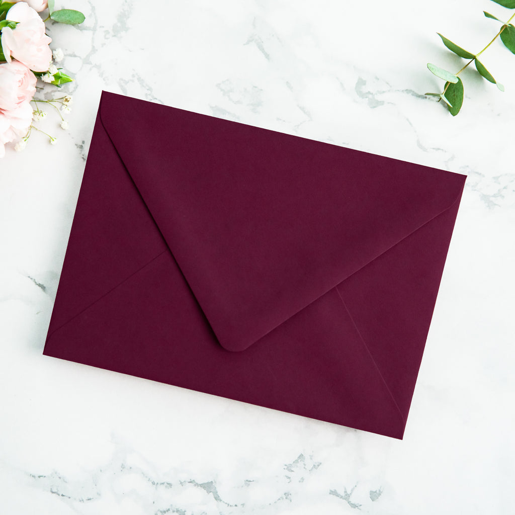PONATIA 50 Pieces Burgundy Floral Liner Euro Flap Envelopes for  Wedding Invitation Card