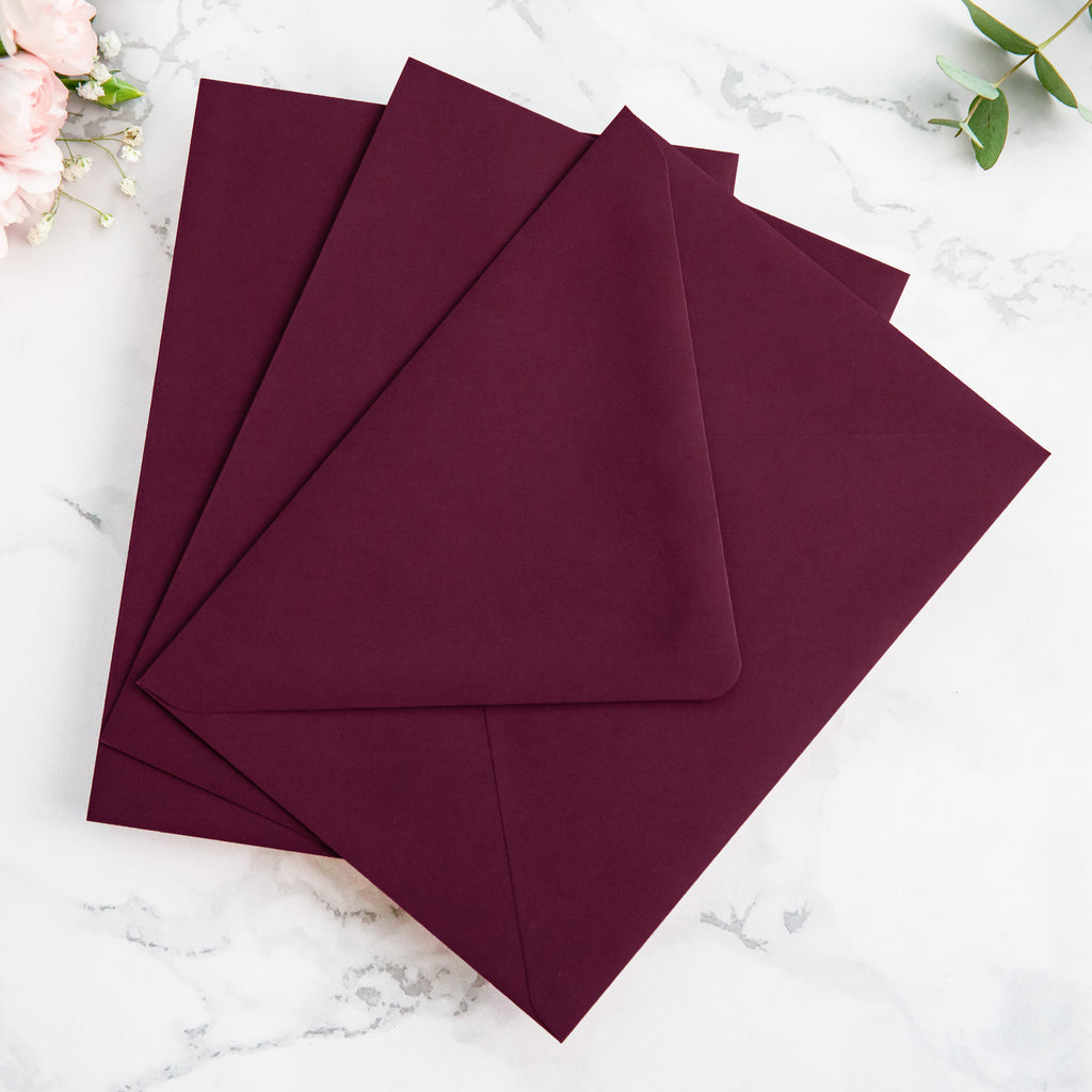 PONATIA 50 Pieces Burgundy Floral Liner Euro Flap Envelopes for  Wedding Invitation Card
