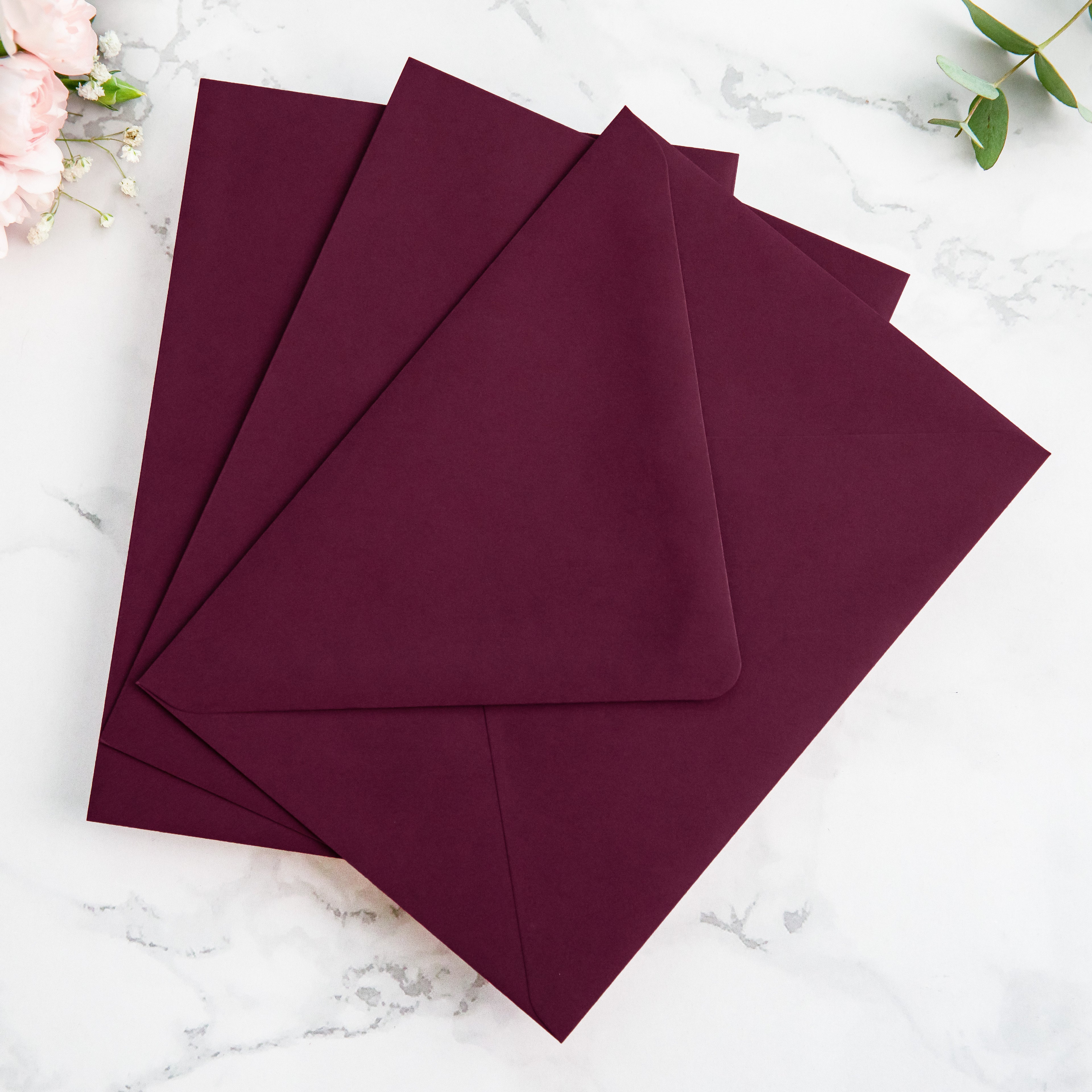 PONATIA 50 Pieces Burgundy Floral Liner Euro Flap Envelopes for  Wedding Invitation Card