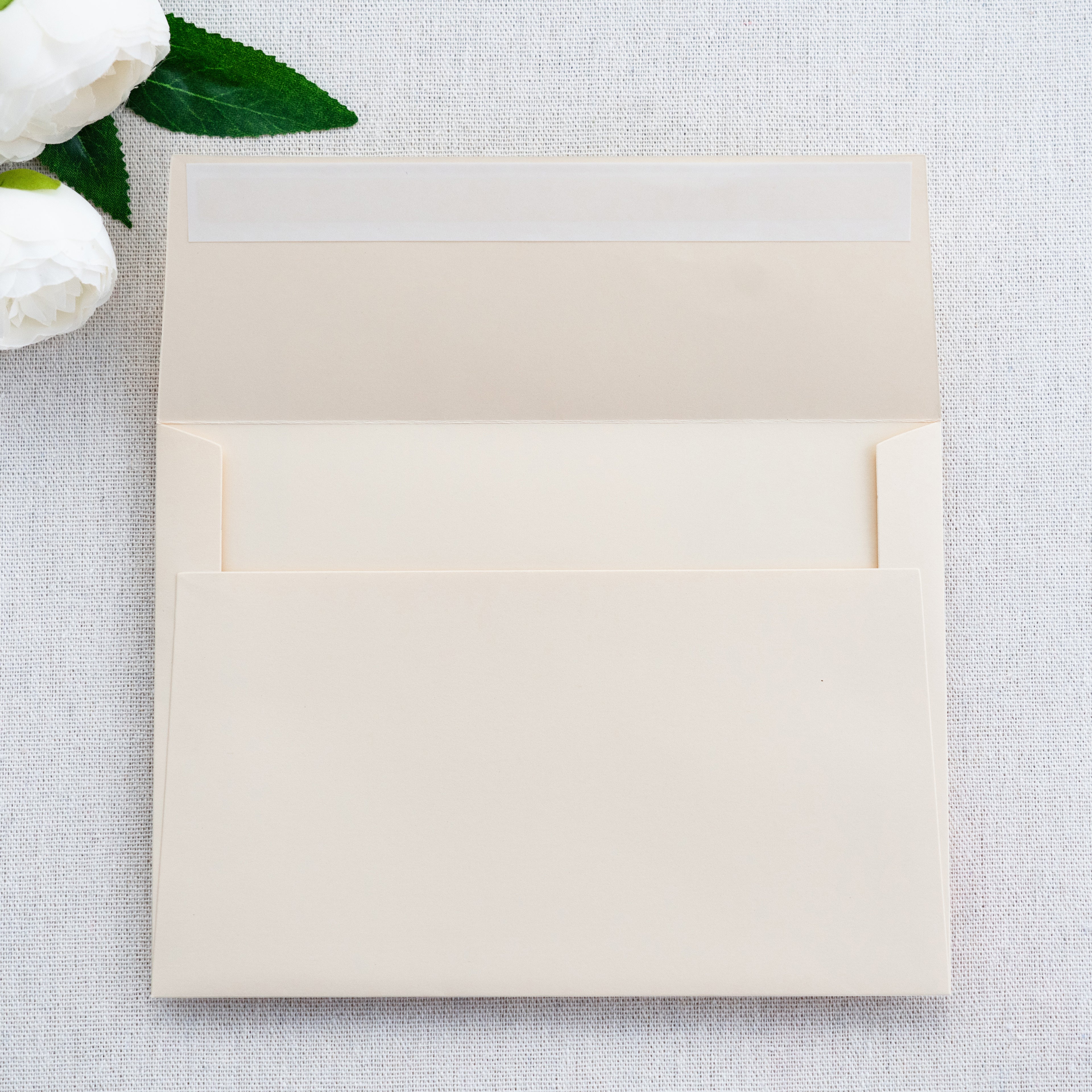 PONATIA 50 Pieces 5x7 Cream Envelopes, A7 Envelopes Self Seal for Weddings, Invitation Cards
