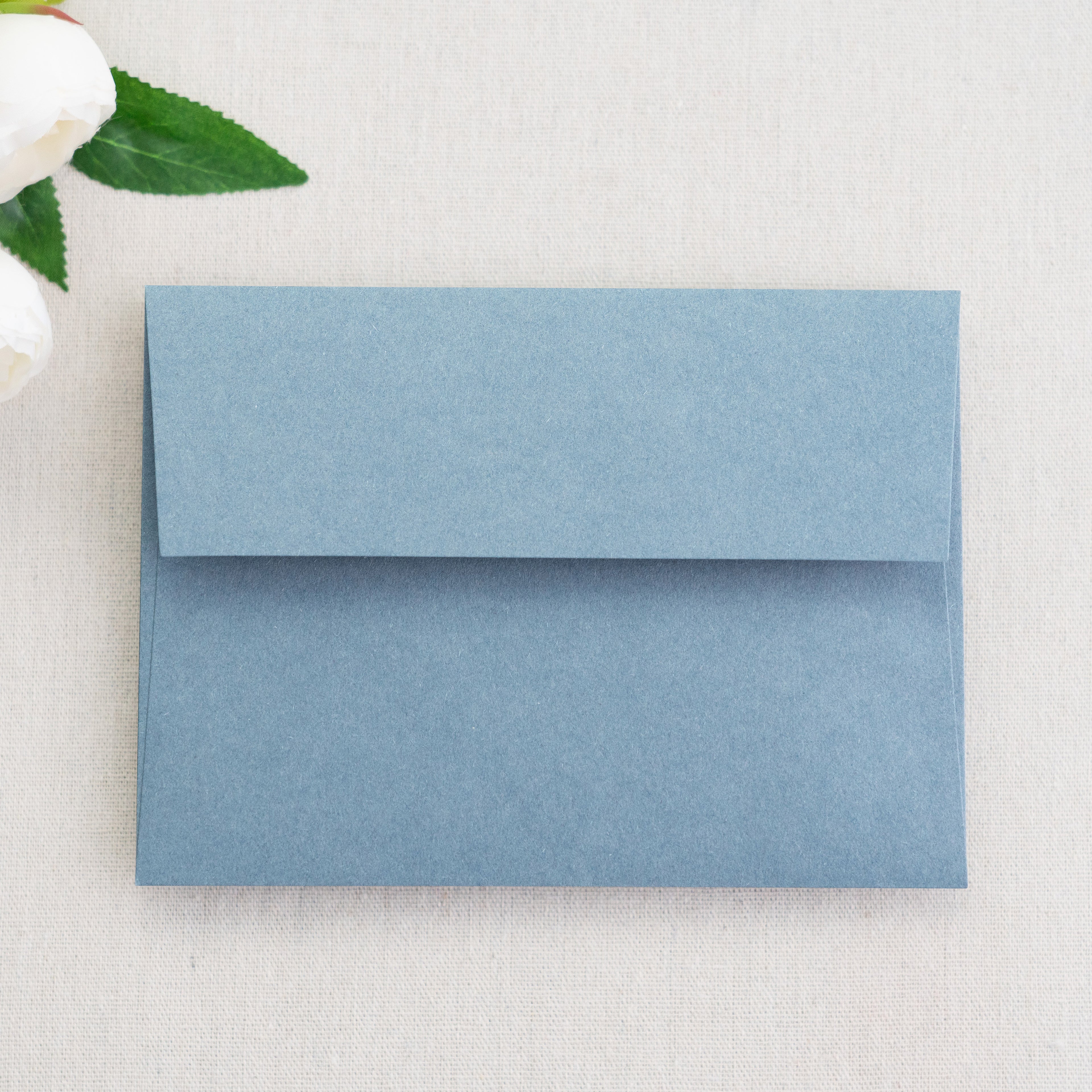 PONATIA 50 Pieces 5x7 Dusty Blue Envelopes, A7 Envelopes Self Seal for Weddings, Invitation Cards