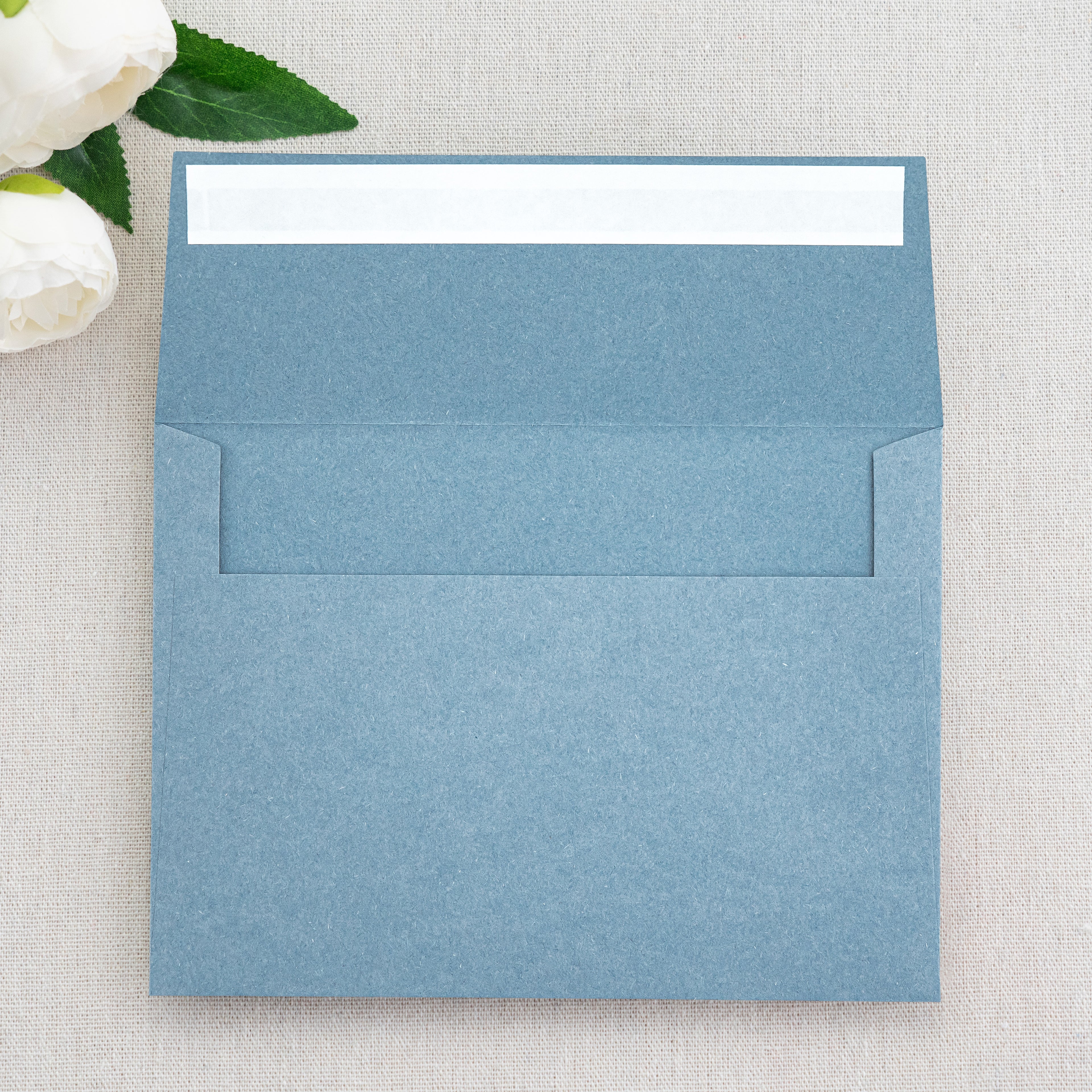 PONATIA 50 Pieces 5x7 Dusty Blue Envelopes, A7 Envelopes Self Seal for Weddings, Invitation Cards